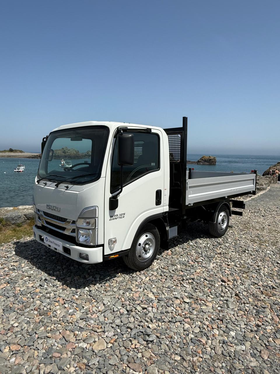 Isuzu N35.125 (S) SWB Euro 6 aluminium tipper